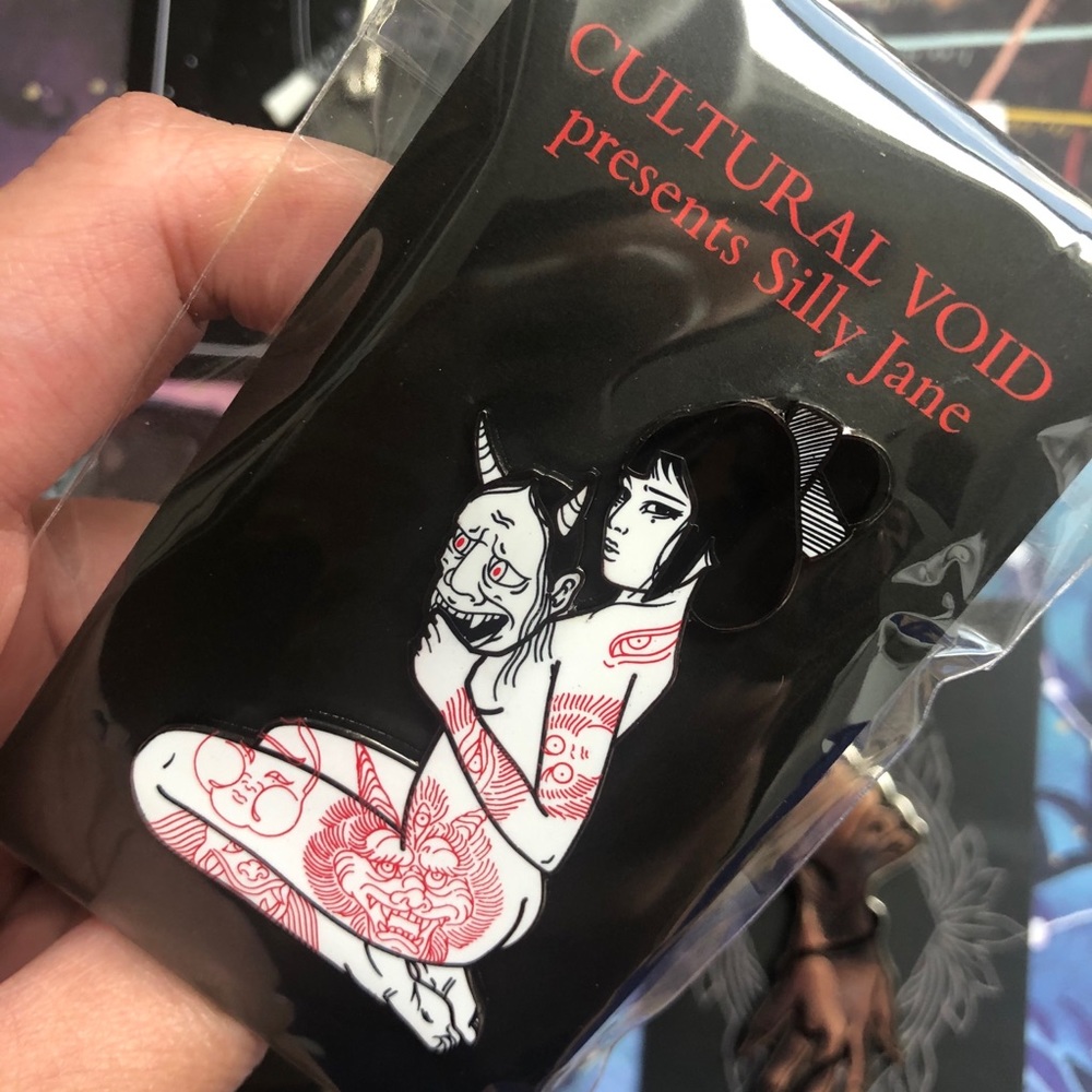 (A Grade) AUTHENTIC Cultural Void x Silly Jane Pin